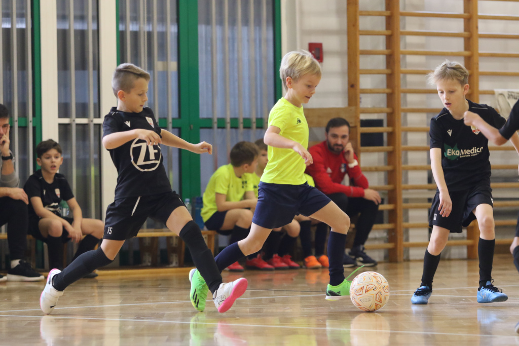 WYDARZYŁO SIE: 3 kolejka Halowa Liga Żaków 2016 