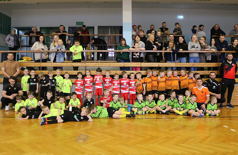 Zdjęcie drużynowe SMILE KIDS 2024